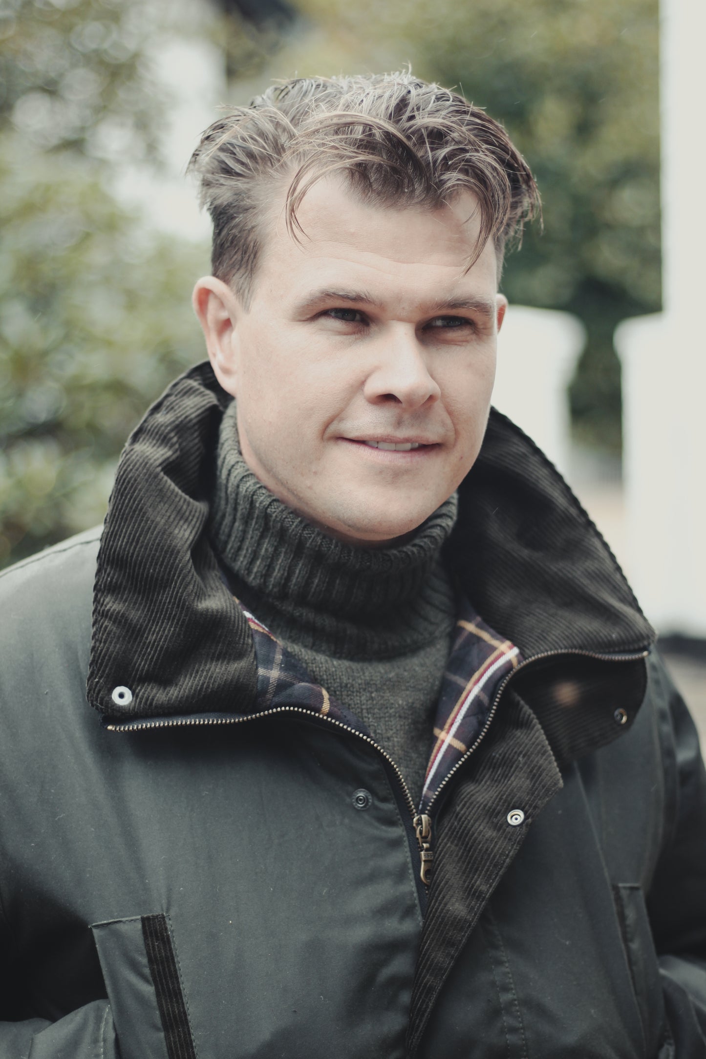 Ballater Mens Roll Neck Sweater, Loden Green, Geelong lambswool