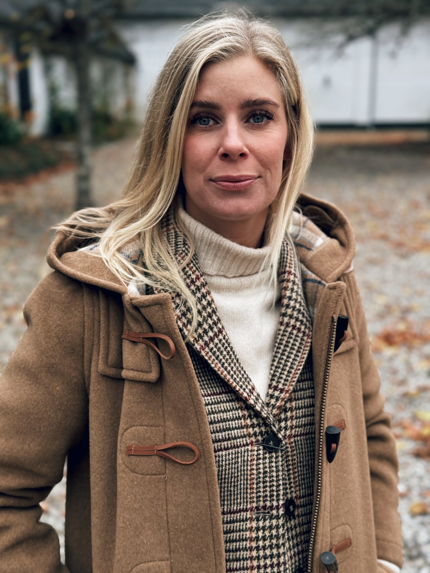 Glencoe Ladies Roll Neck Sweater, Almond White, Geelong lambswool