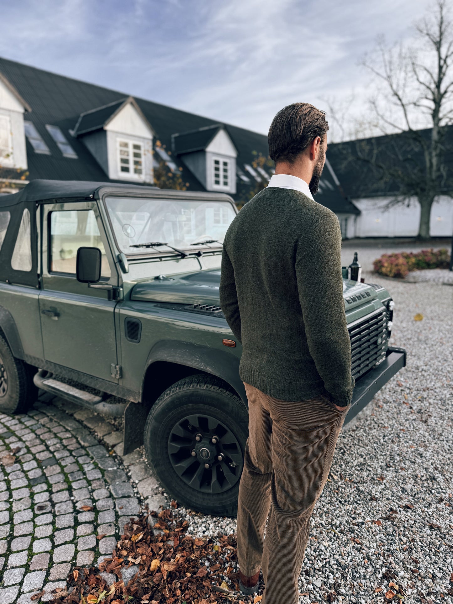 Orton Roundneck Jumper, Loden Green, Geelong lambswool
